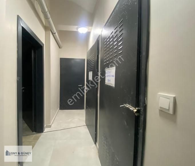 Güney Emlak'tan Fatih Belediyesinin Sokağında 160 M2 Satılık - Görsel 9