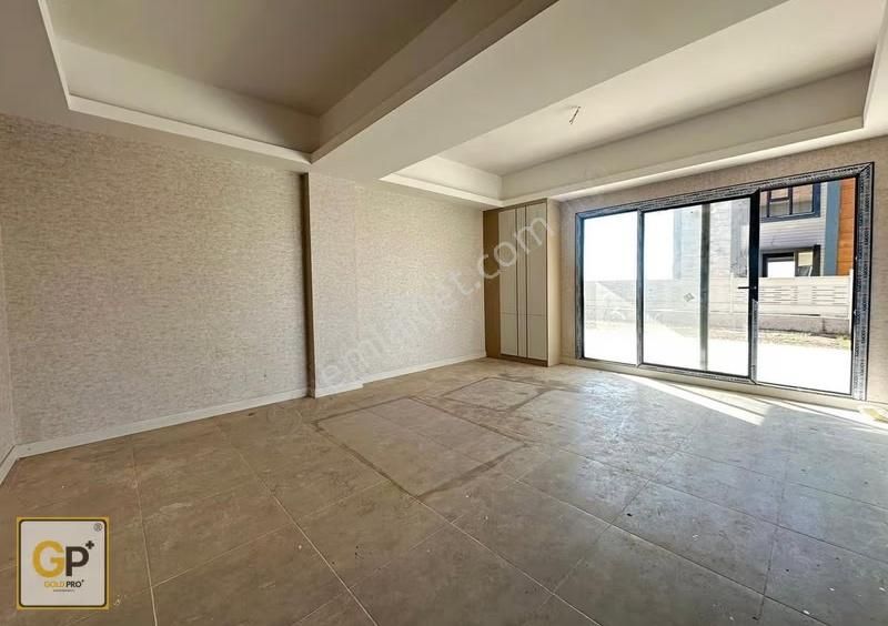 Kent Ormanı Civarı Ultra Lüx Triplex 7+2 Villa - Görsel 2