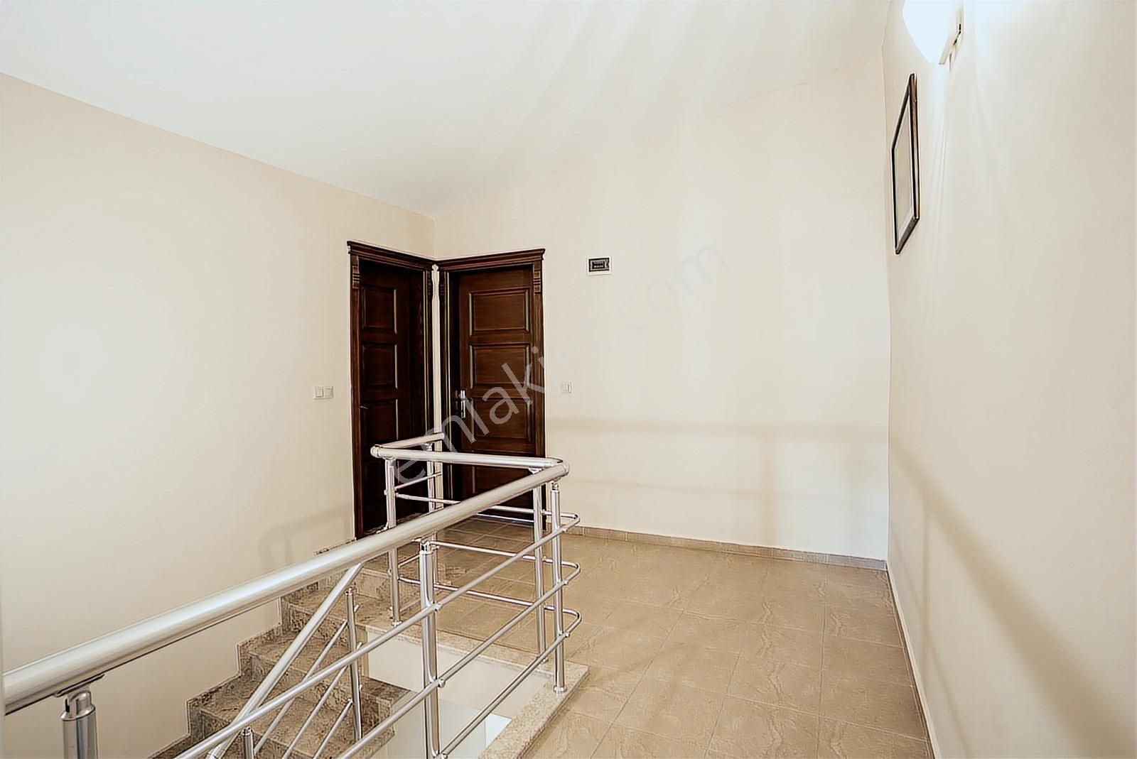 Cb Marina'dan Fırsat Deniz Manzaralı Satılık 4+1 Dublex Daire - Görsel 10