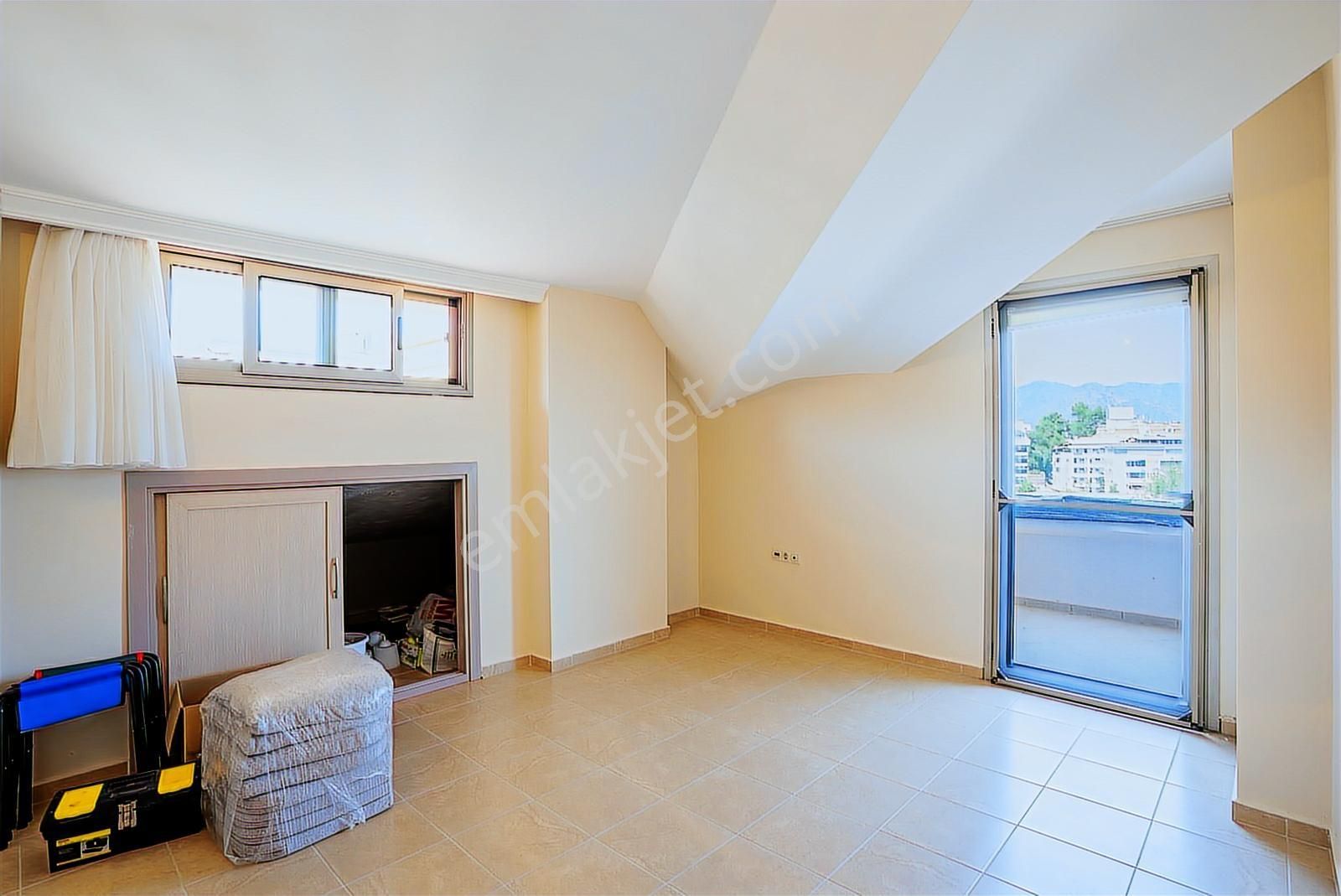 Cb Marina'dan Fırsat Deniz Manzaralı Satılık 4+1 Dublex Daire - Görsel 26