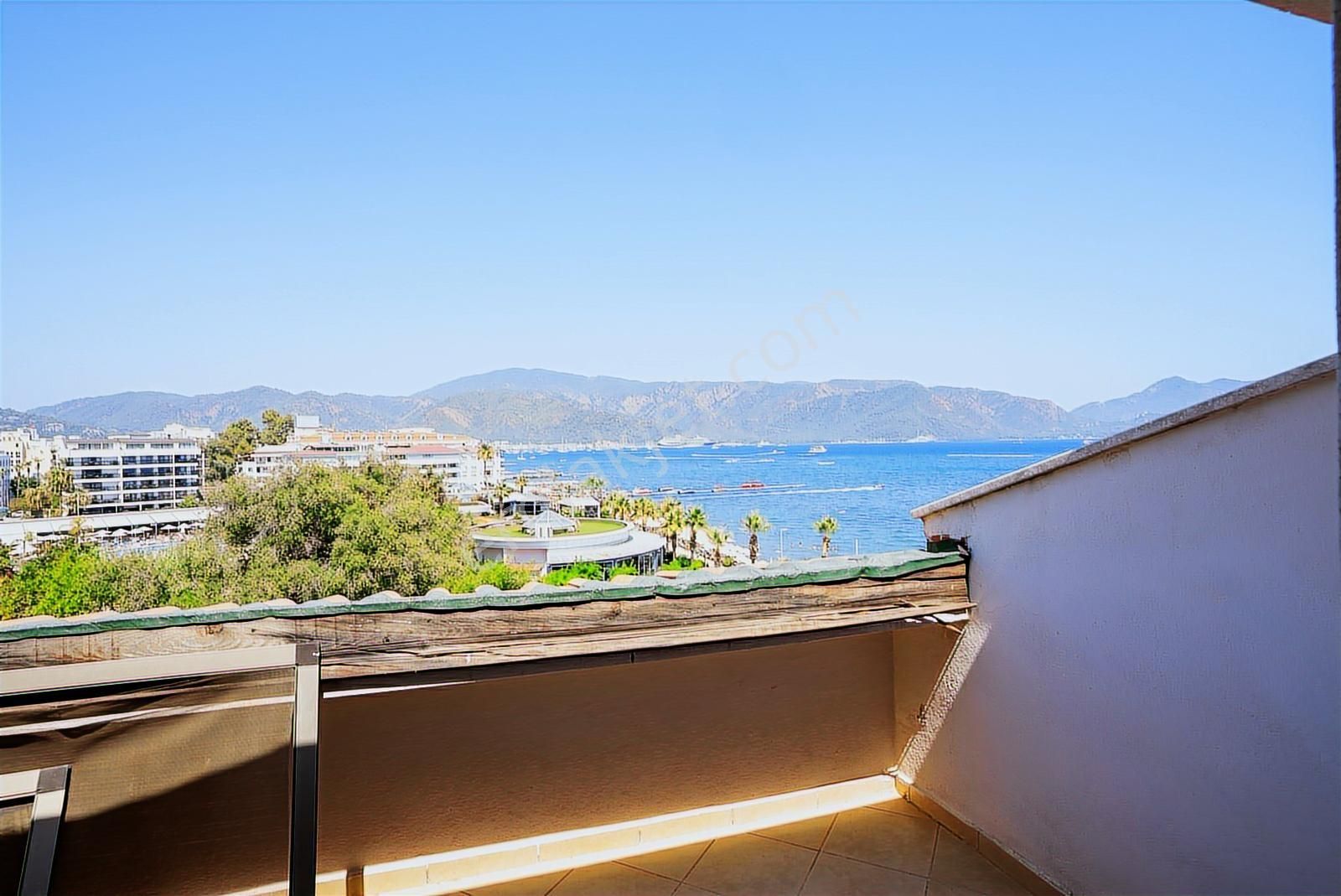 Cb Marina'dan Fırsat Deniz Manzaralı Satılık 4+1 Dublex Daire - Görsel 14