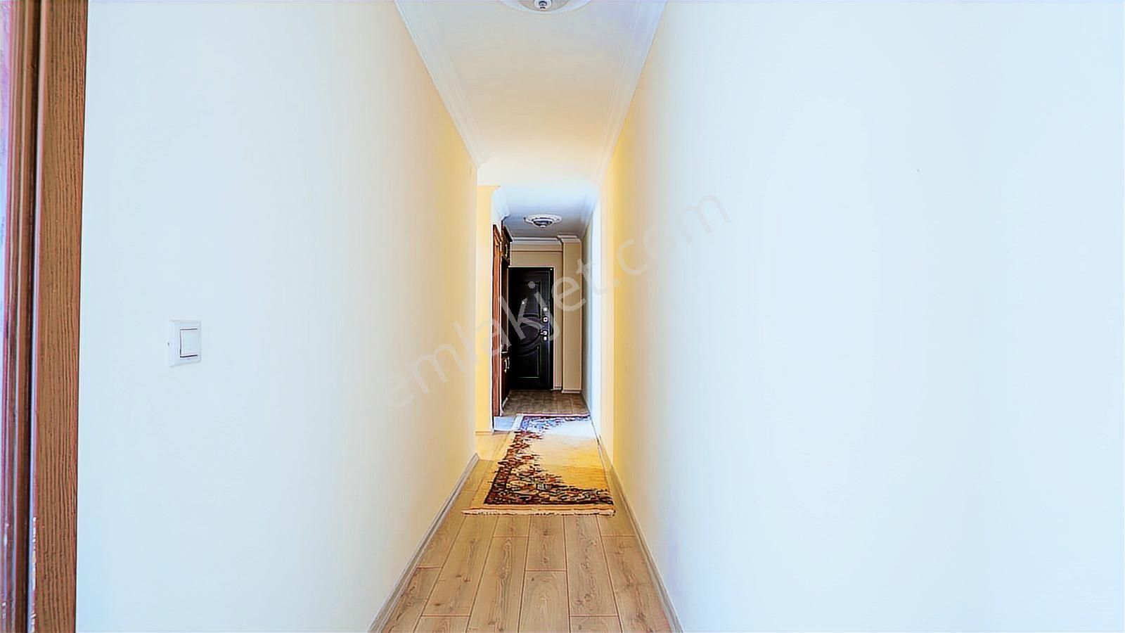 Cb Marina'dan Fırsat Deniz Manzaralı Satılık 4+1 Dublex Daire - Görsel 35