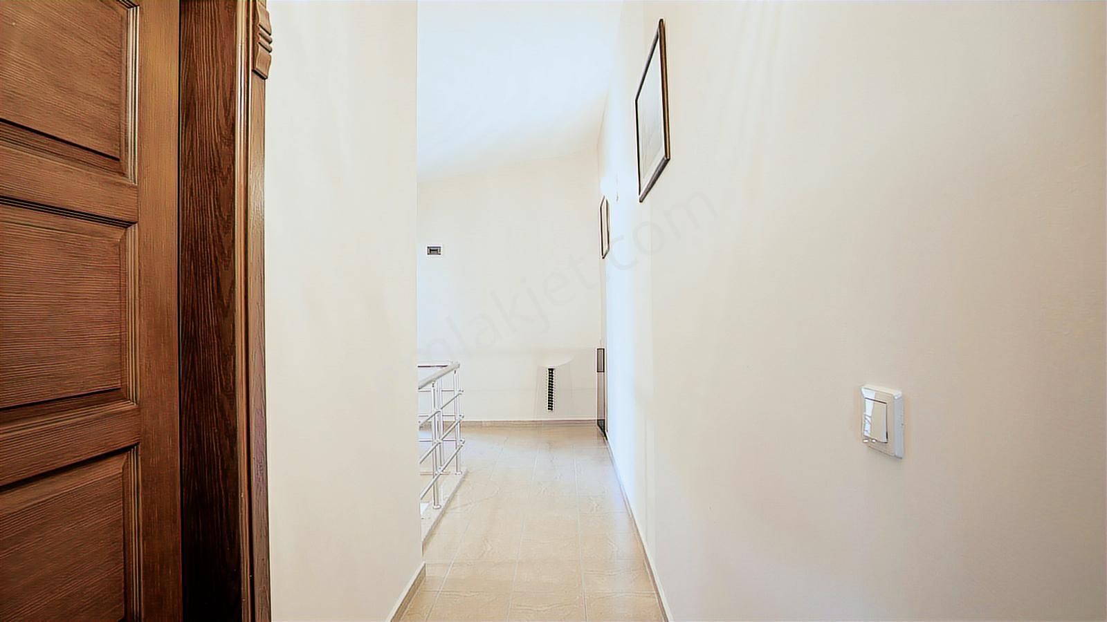 Cb Marina'dan Fırsat Deniz Manzaralı Satılık 4+1 Dublex Daire - Görsel 16