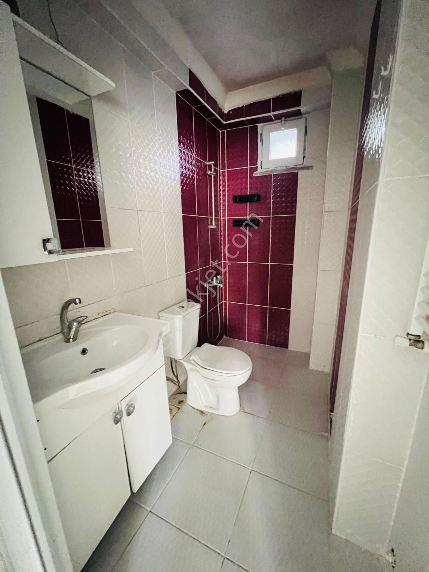 İstanbul Sancaktepe Yunusemre Mah Kiralık 2+1 Ters Dublex 140 M2 - Görsel 4