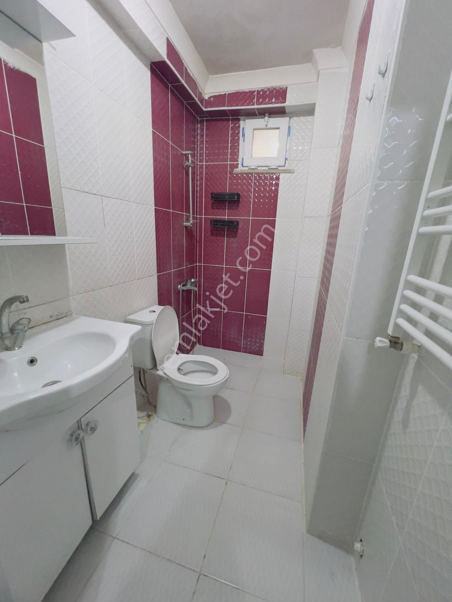 İstanbul Sancaktepe Yunusemre Mah Kiralık 2+1 Ters Dublex 140 M2 - Görsel 24