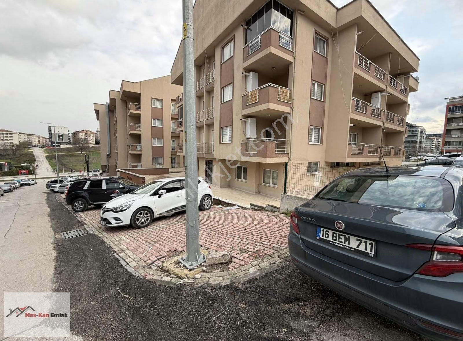 Meskandan 1+1 Eşyalı Eminevime Uygun Bulvarda Satılık Daire - Görsel 8