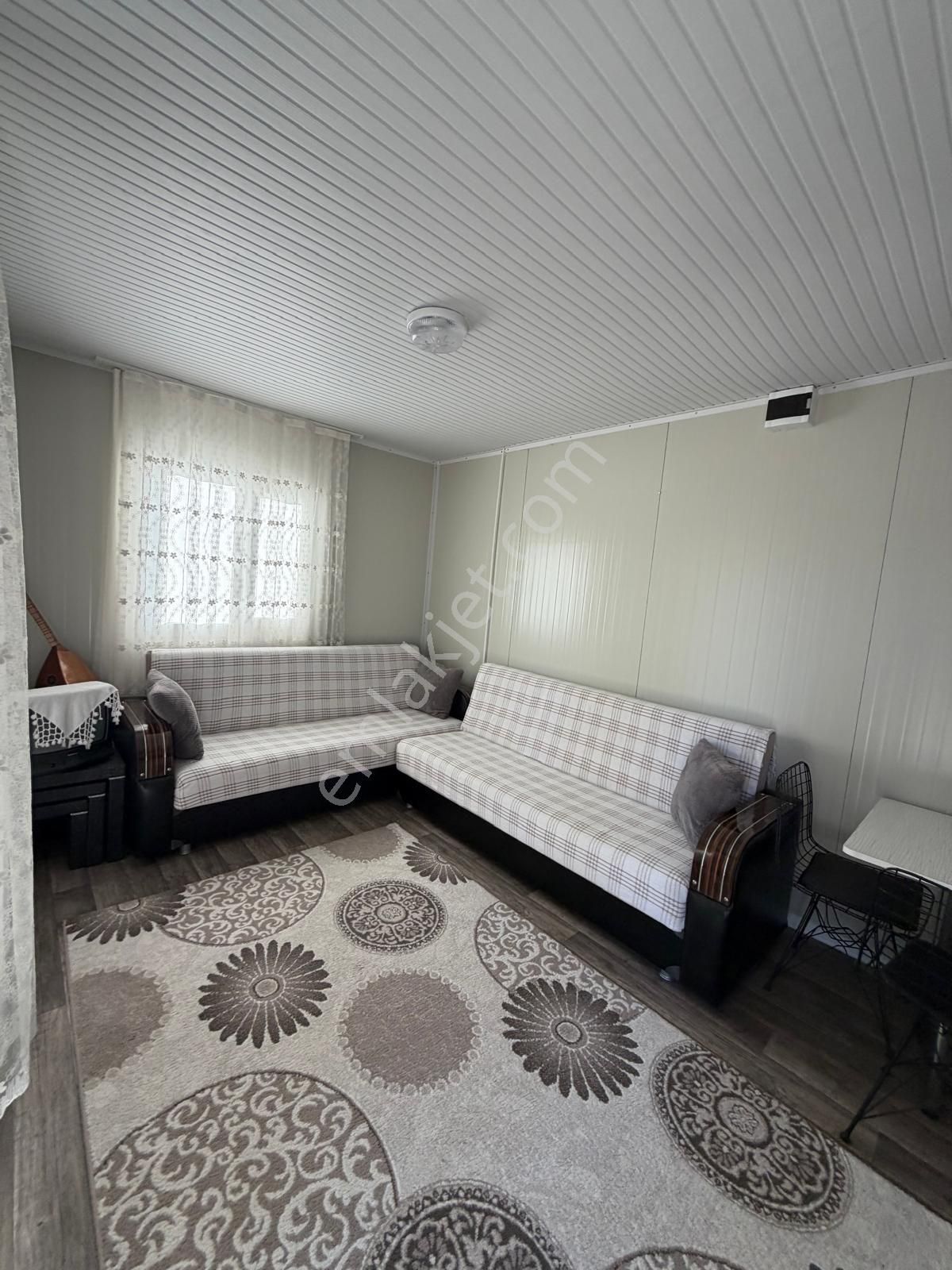 İzmir Bornova Yakaköyde Konteynerli Satılık Bahçe - Görsel 24