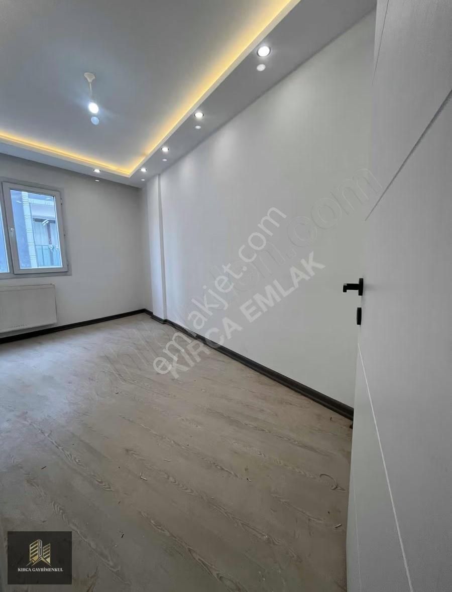 İzmir Buca Yeşilbağlar Mah Satılık 2+1 Cadde Üzeri Daire - Görsel 8