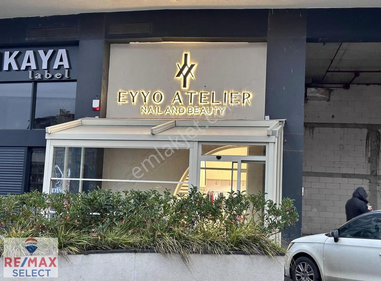 Sevcan Remax Nef Bahçelievler İskanlı Bacalı Dekorasyonlu Ticari