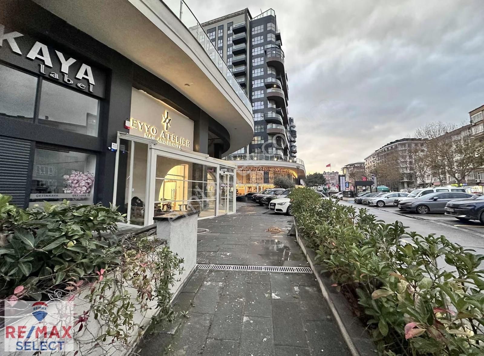 Sevcan Remax Nef Bahçelievler İskanlı Bacalı Dekorasyonlu Ticari - Görsel 26