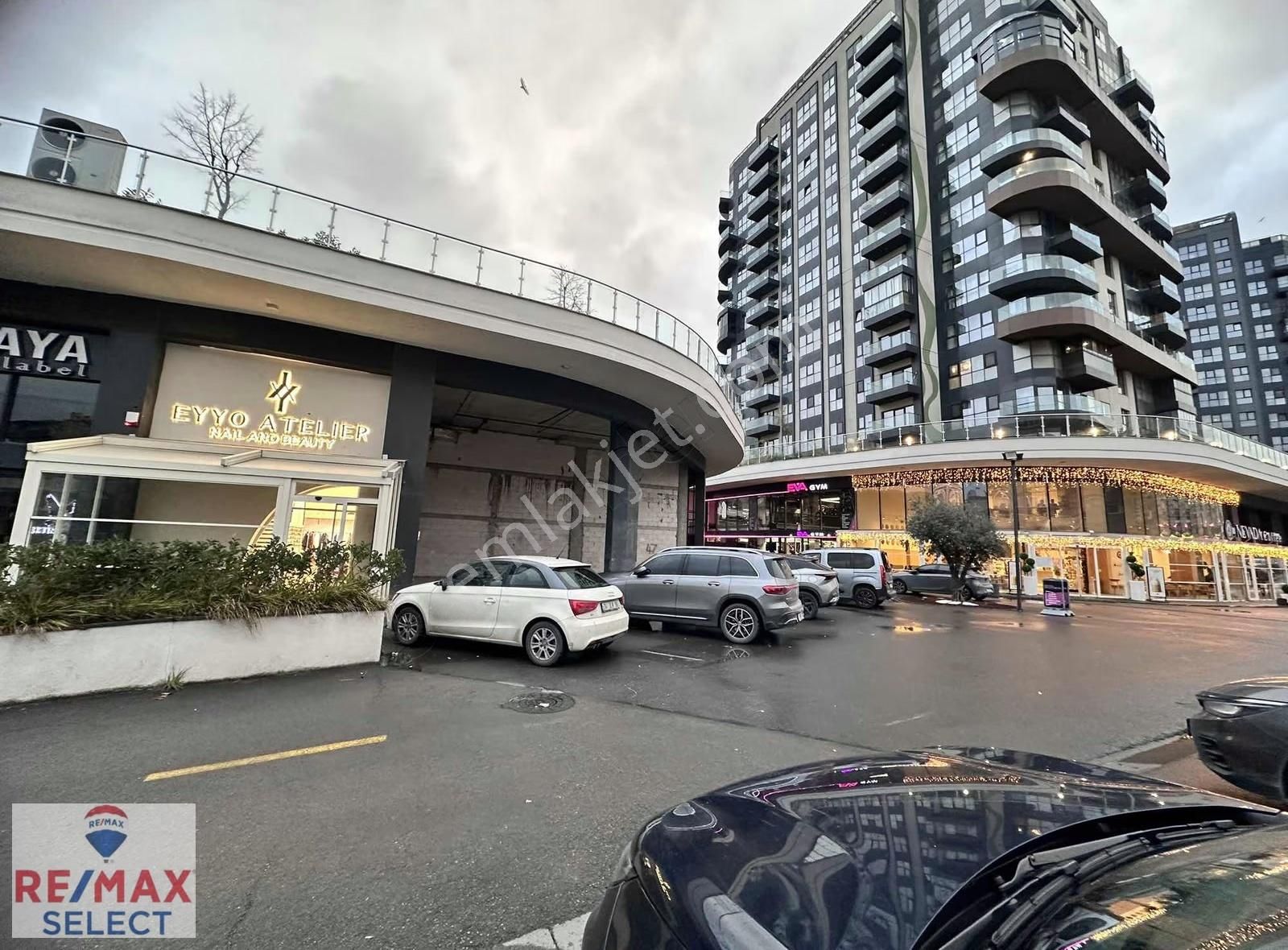 Sevcan Remax Nef Bahçelievler İskanlı Bacalı Dekorasyonlu Ticari - Görsel 25