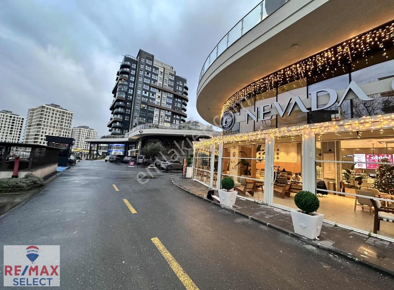 Sevcan Remax Nef Bahçelievler İskanlı Bacalı Dekorasyonlu Ticari - Görsel 28