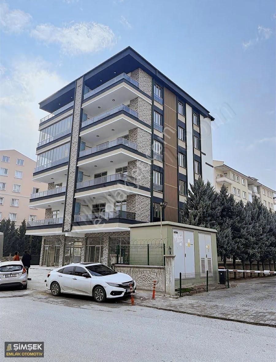 Köprü Başı Karakol Karşısı 2adet 3+1 Satılık Arakat Daireler - Görsel 12