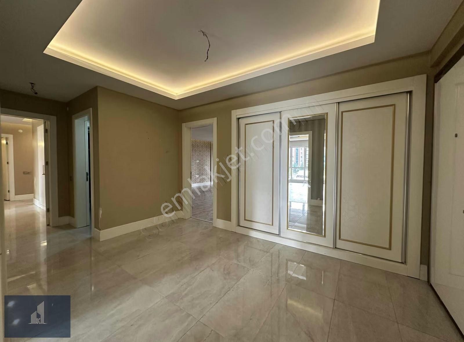 Kadir Dikici'den Şehzade Residence'de 4+1 Lüks Satılık Daire - Görsel 24