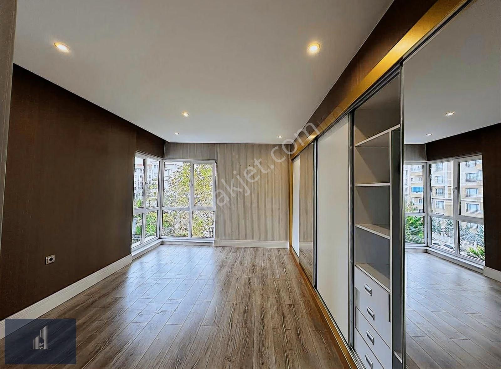 Kadir Dikici'den Şehzade Residence'de 4+1 Lüks Satılık Daire - Görsel 18