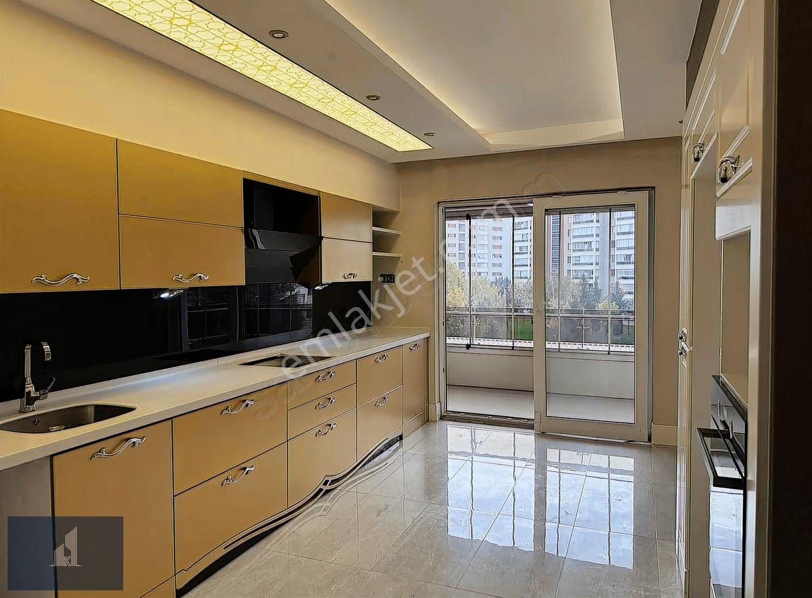 Kadir Dikici'den Şehzade Residence'de 4+1 Lüks Satılık Daire - Görsel 3