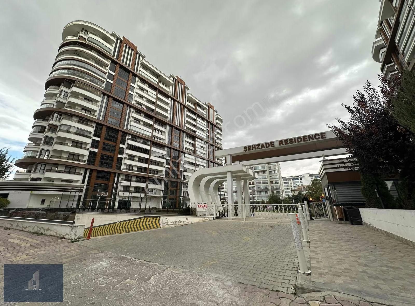 Kadir Dikici'den Şehzade Residence'de 4+1 Lüks Satılık Daire - Görsel 12