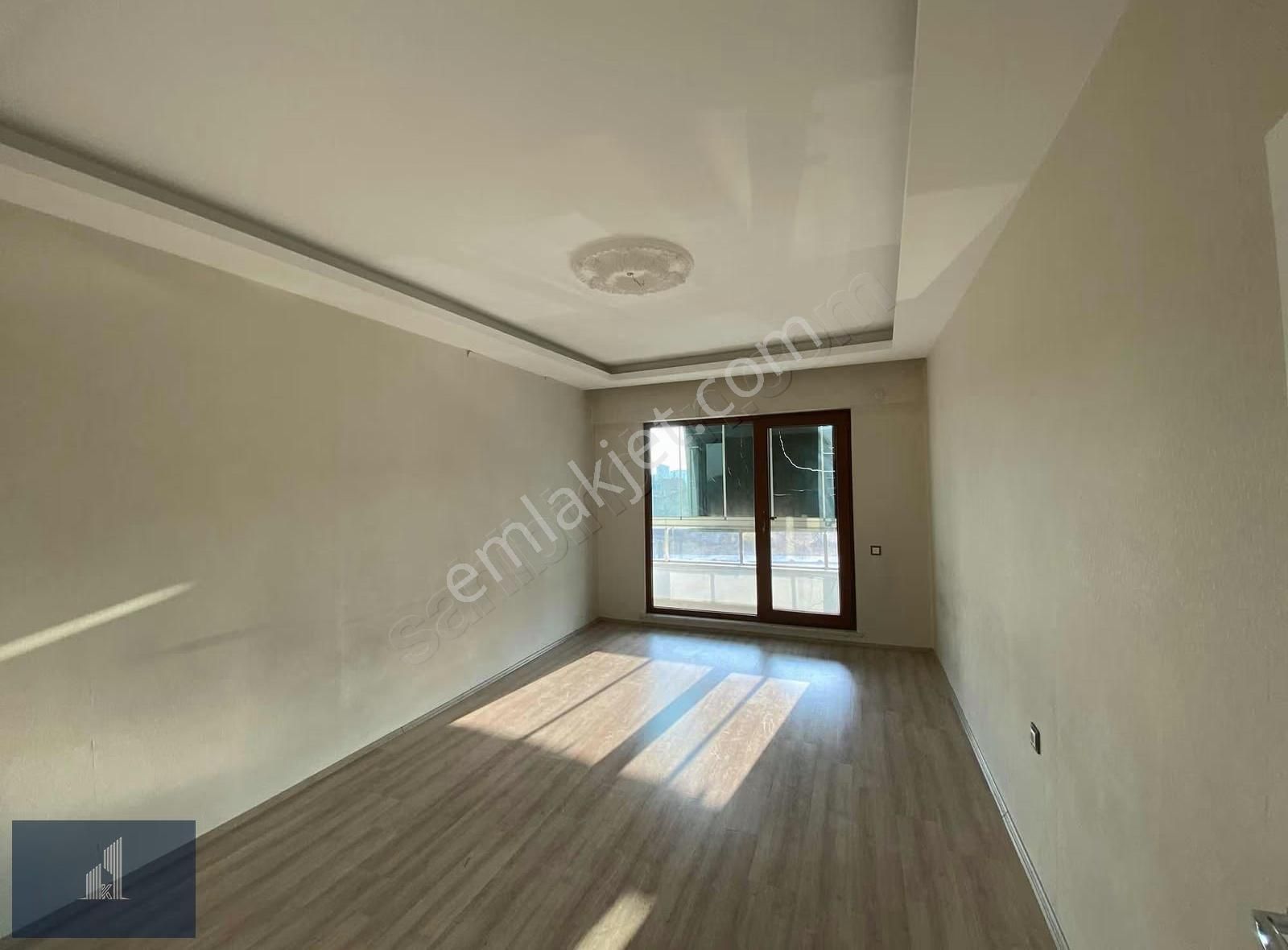 Kadir Dikici'den Saray Caddesinde Teraslı Satılık Lüks 4+1 Daire - Görsel 25