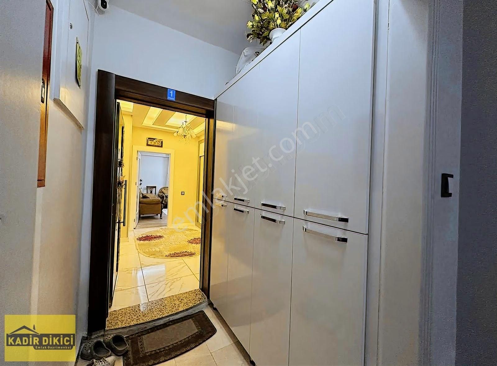 Kadir Dikici'den Saray Caddesinde Teraslı Satılık Lüks 4+1 Daire - Görsel 27