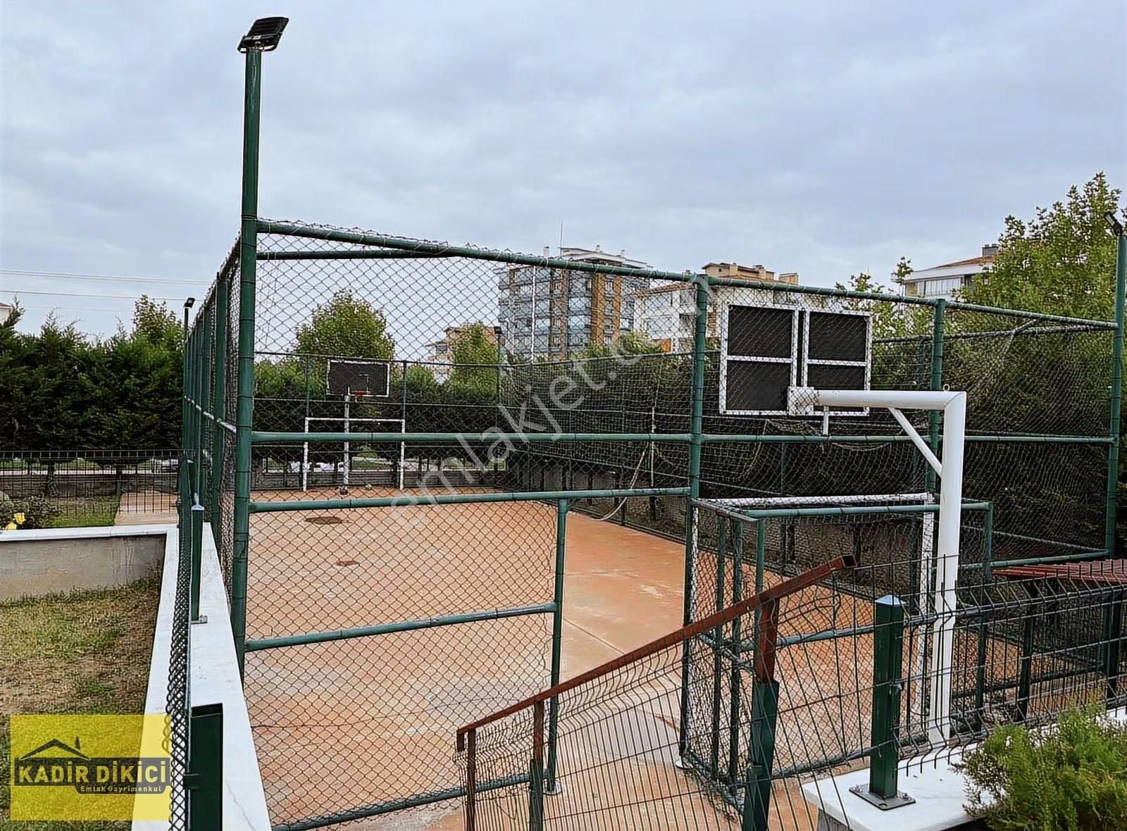 Kadir Dikici'den Saray Caddesinde Teraslı Satılık Lüks 4+1 Daire - Görsel 34