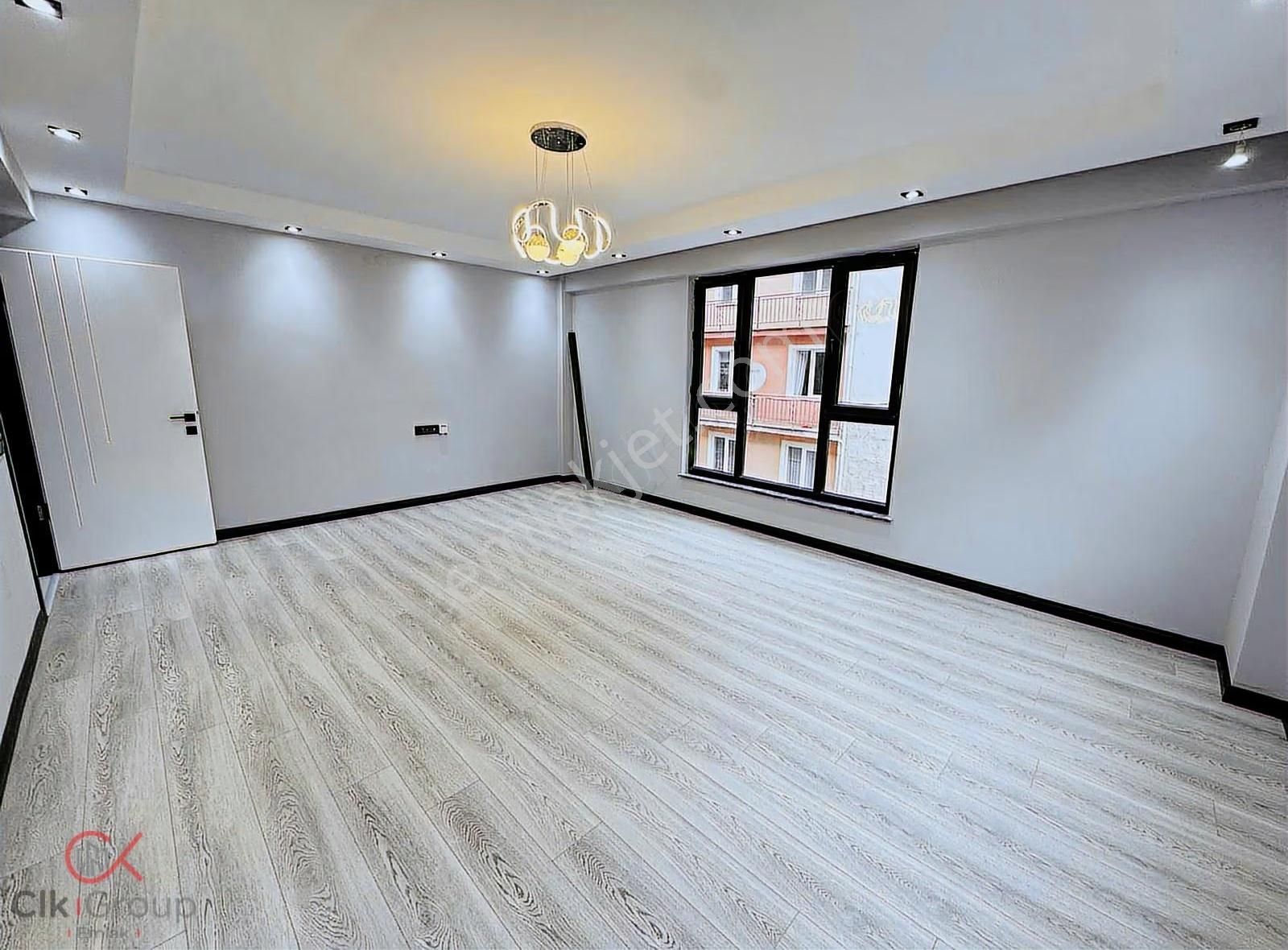 Clk'dan Şehir Merkezinde Konfor Ve Şıklığın Buluştuğu Arakat 3+1 - Görsel 2