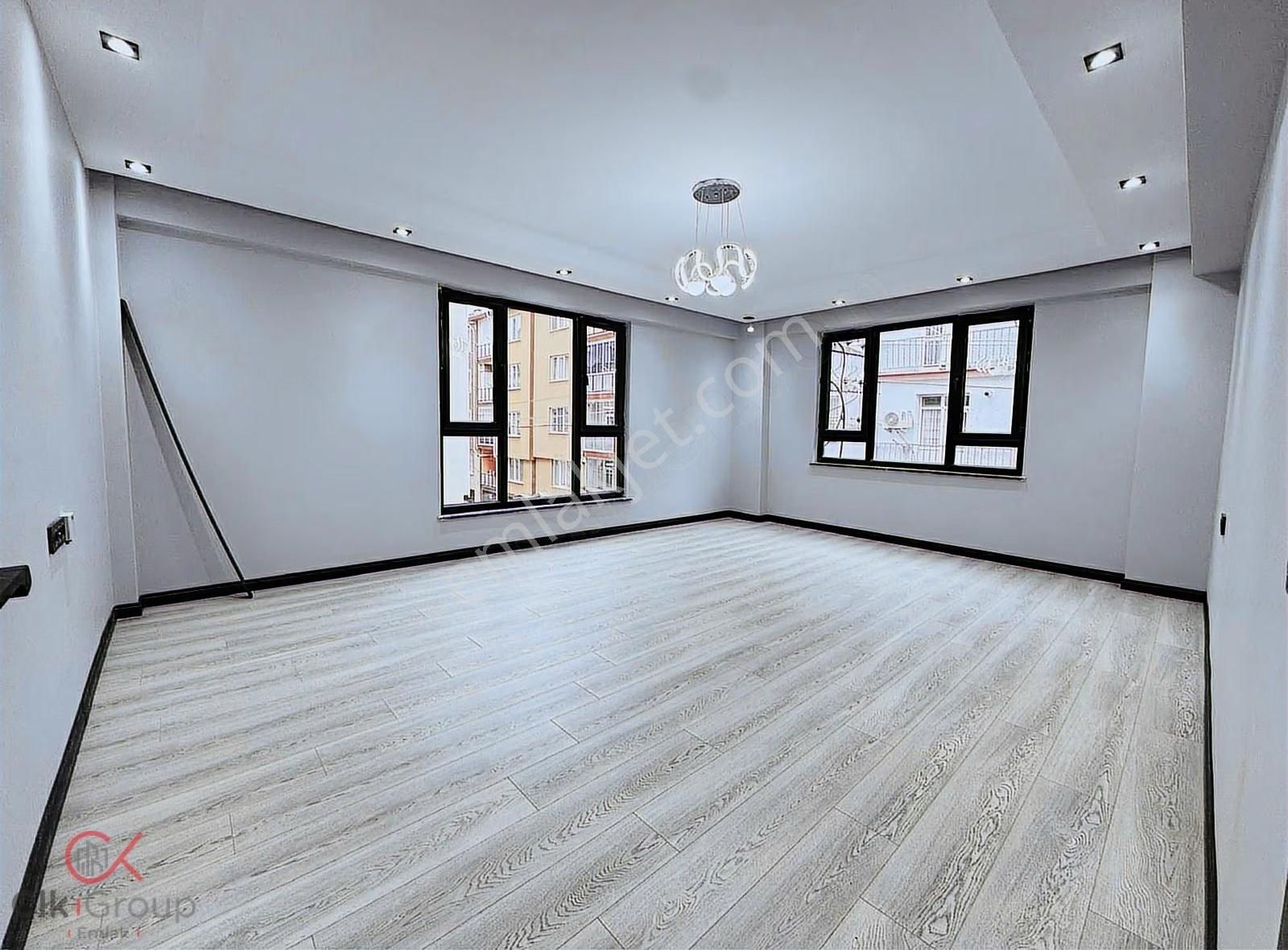 Clk'dan Şehir Merkezinde Konfor Ve Şıklığın Buluştuğu Arakat 3+1 - Görsel 14