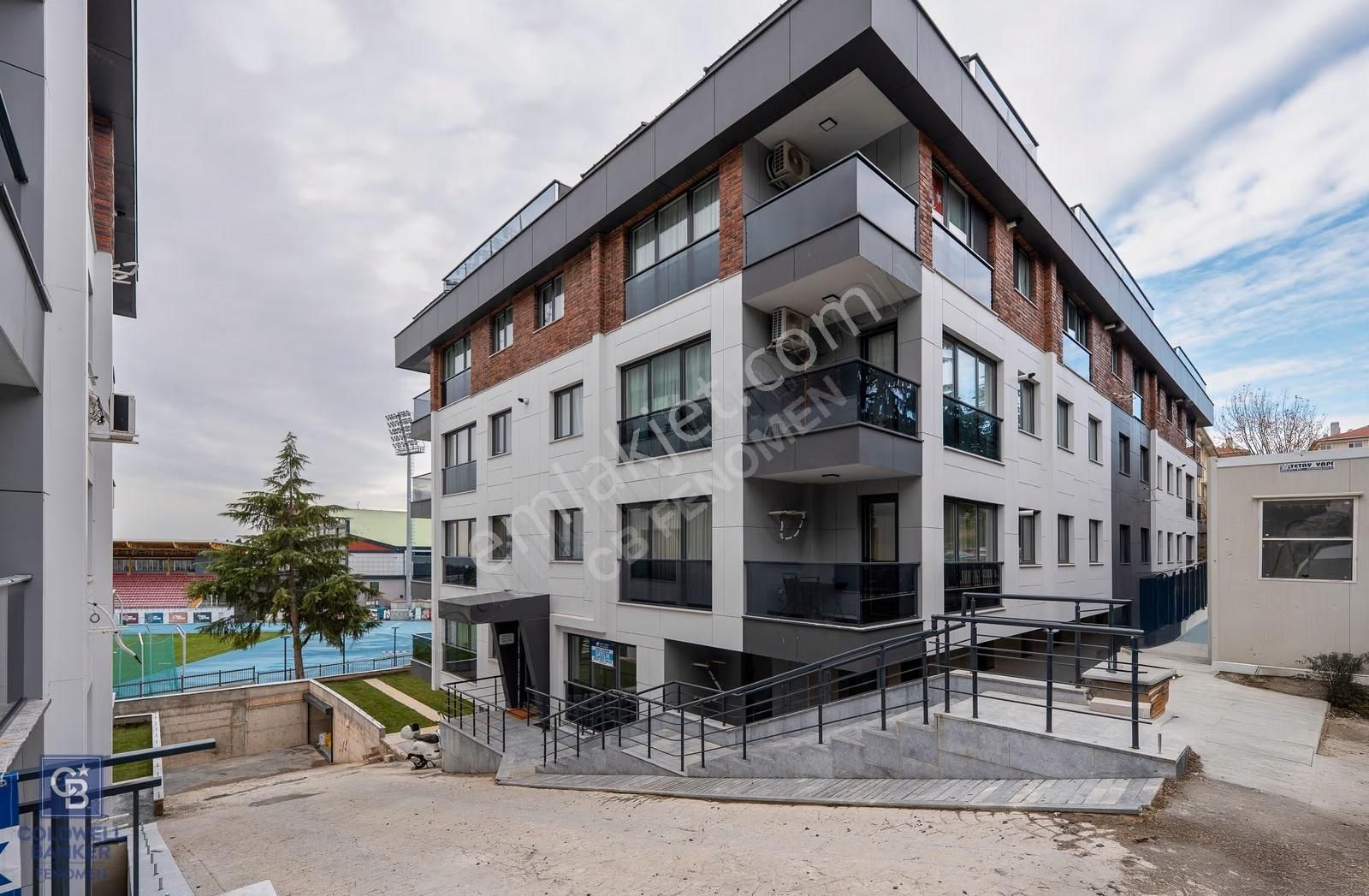 Acil Satılık! 5+1 Dubleks Daire - Görsel 2