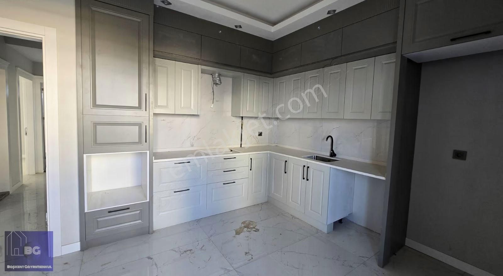 Başkent'ten 1200 Evlerde 2+1 Sıfır Geniş Daire