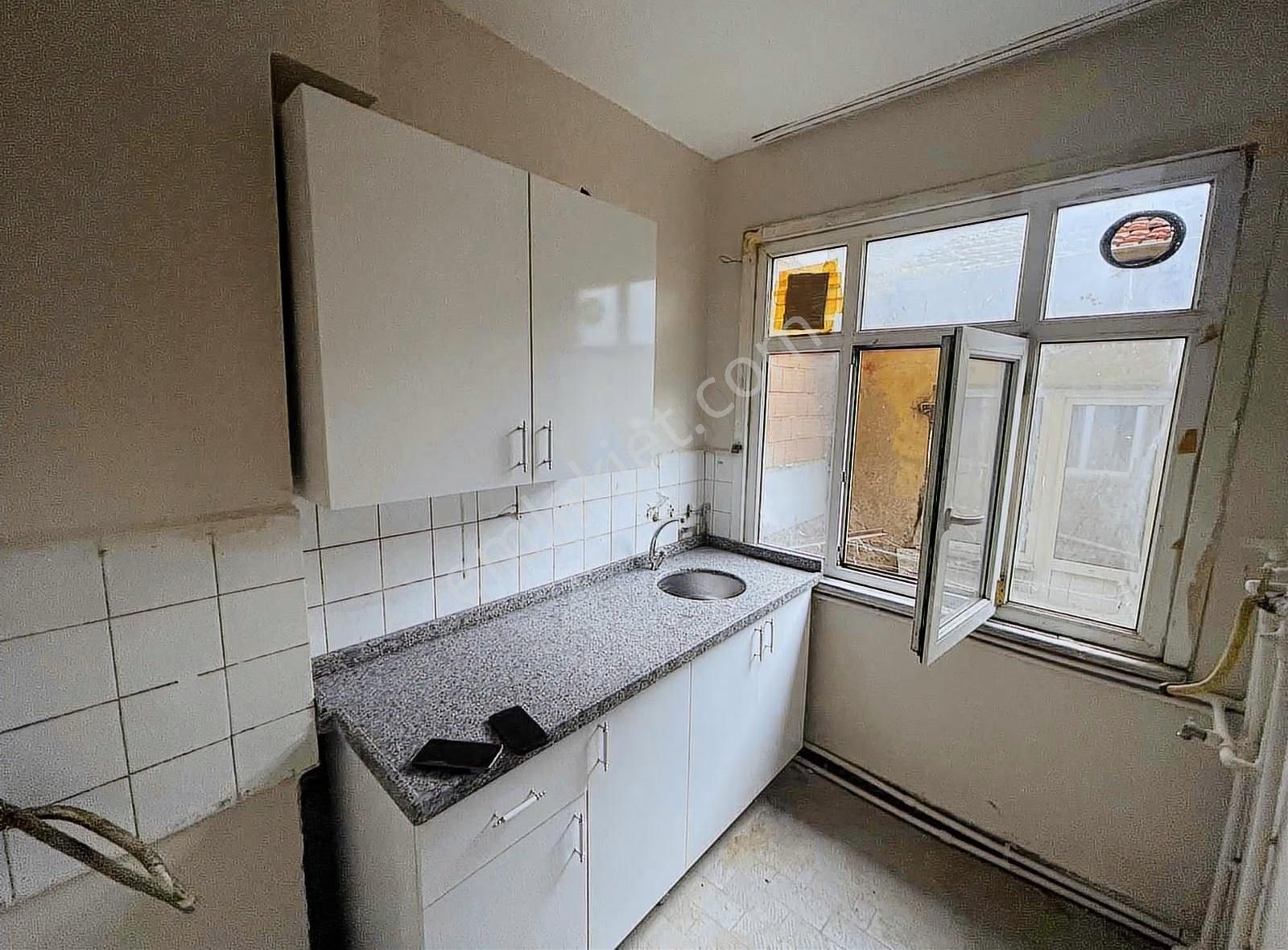 Bayrampaşa Yenidoğan' Da 1+1 Hisseli Satılık Daire! 1.550.000 Tl - Görsel 8