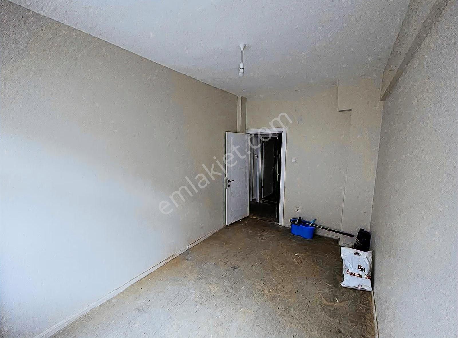 Bayrampaşa Yenidoğan' Da 1+1 Hisseli Satılık Daire! 1.550.000 Tl - Görsel 12