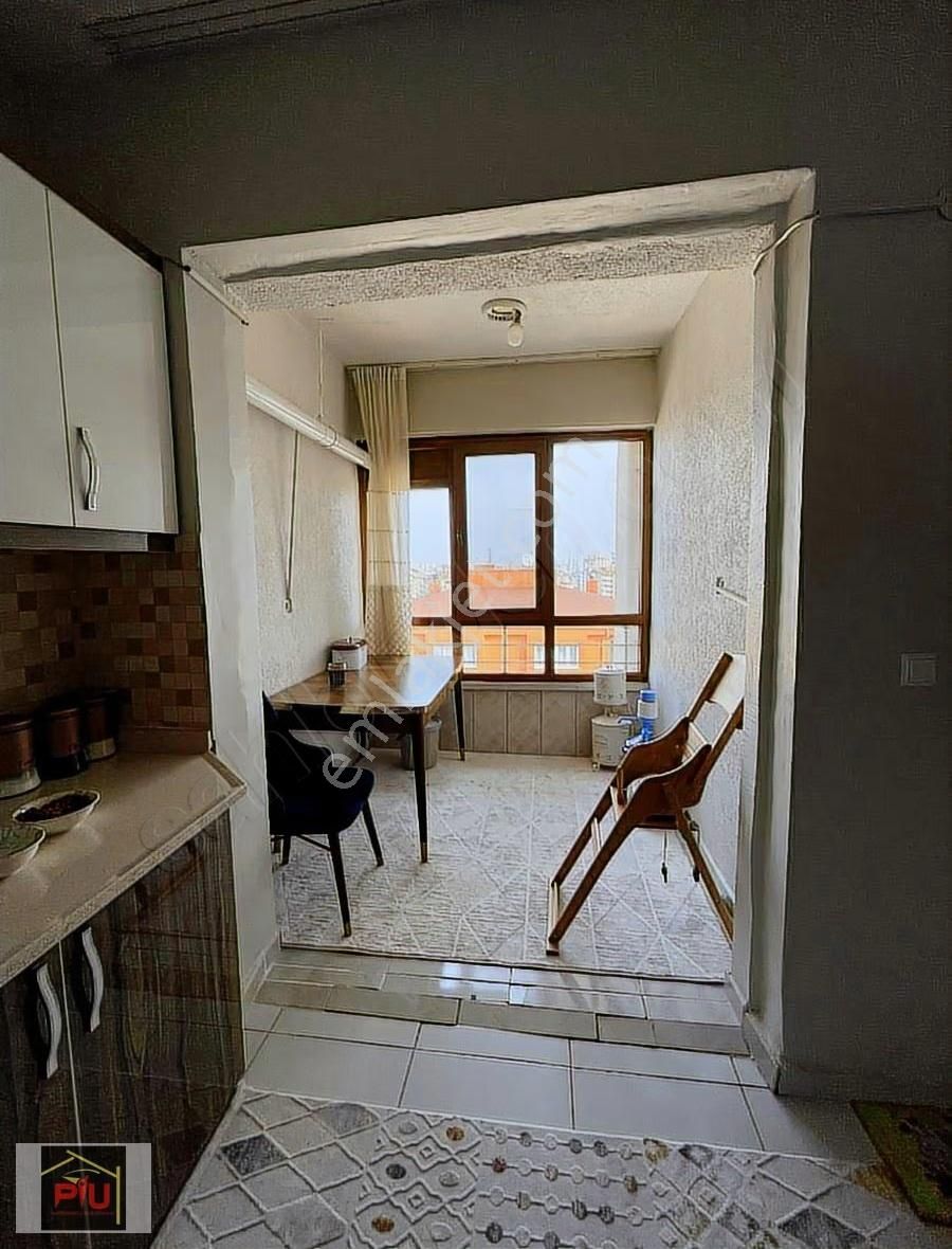 Hürriyet Mah. Satılık 3+1 ( 170 M2 ) Tertemiz Kiracılı Daire - Görsel 2