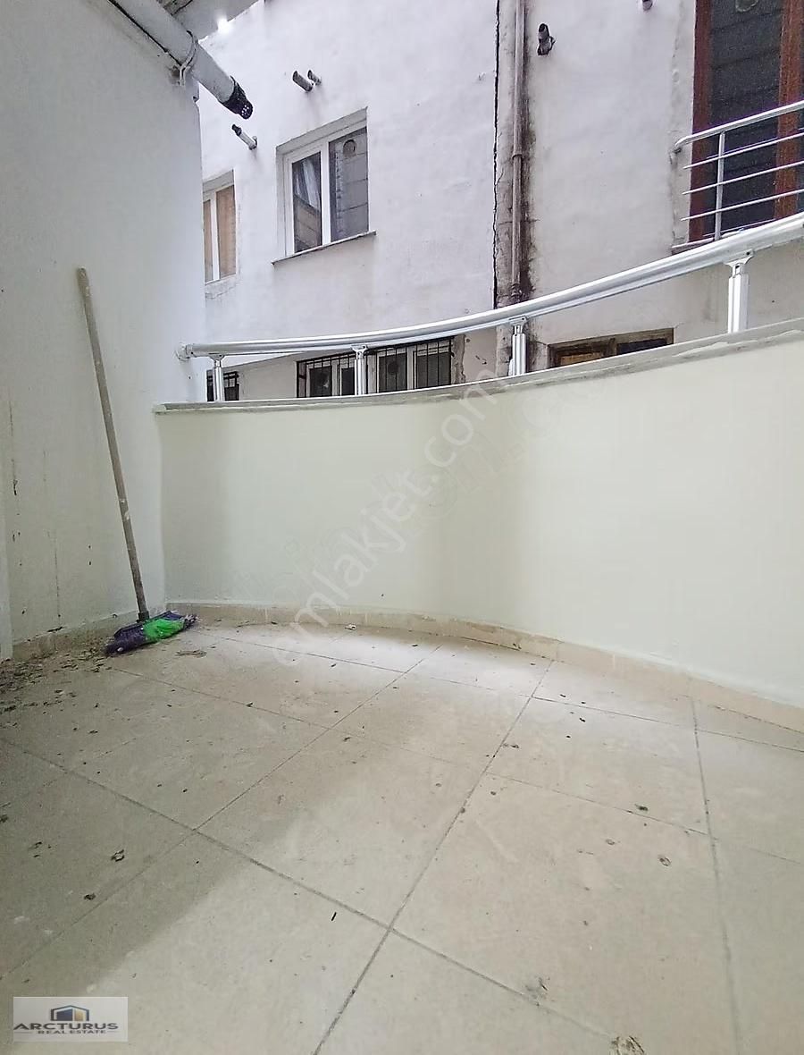 Esenyurt Şehitler Mahallesi 2+1 Ara Kat Acil Satılık - Görsel 8