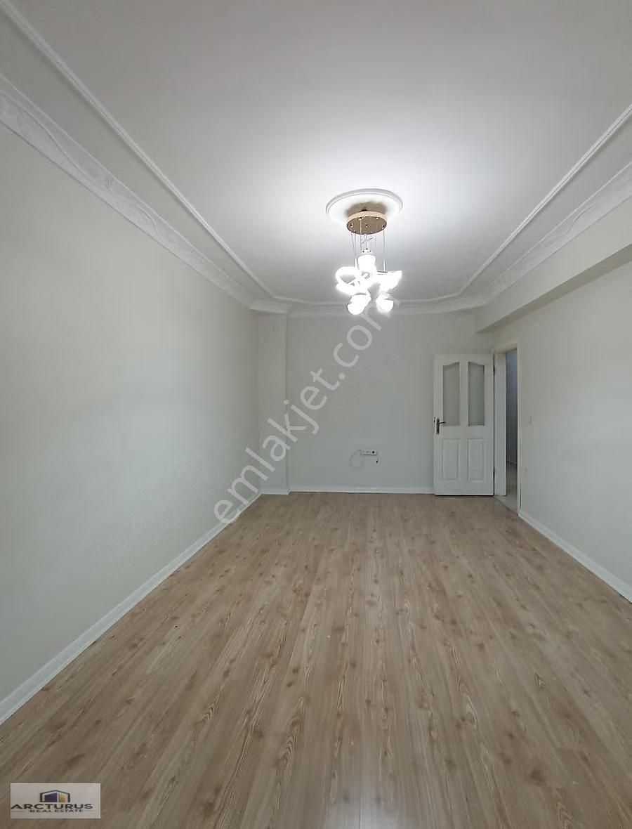 Esenyurt Şehitler Mahallesi 2+1 Ara Kat Acil Satılık - Görsel 7