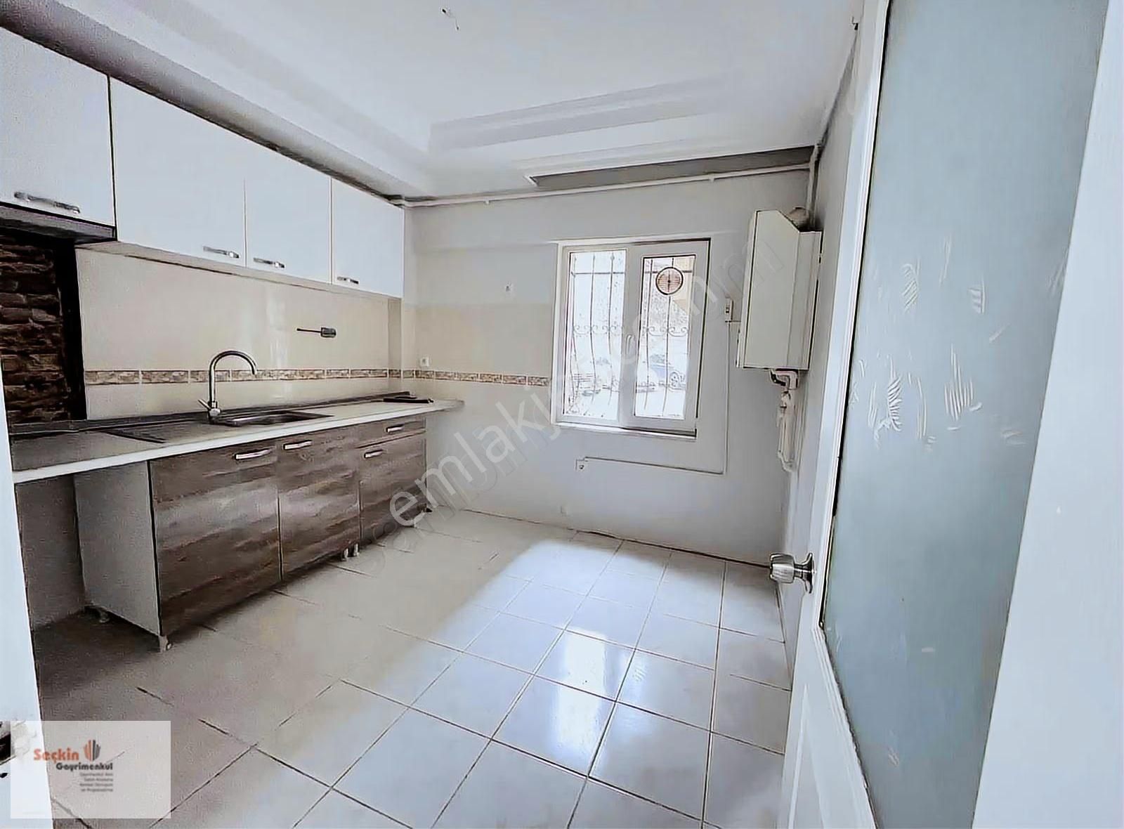 Maltepe Zümrütevlerde Site İçerisinde 3+1 120m2 1. Kat Güney - Görsel 22
