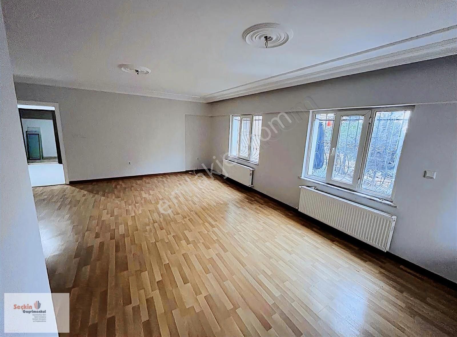 Maltepe Zümrütevlerde Site İçerisinde 3+1 120m2 1. Kat Güney - Görsel 33