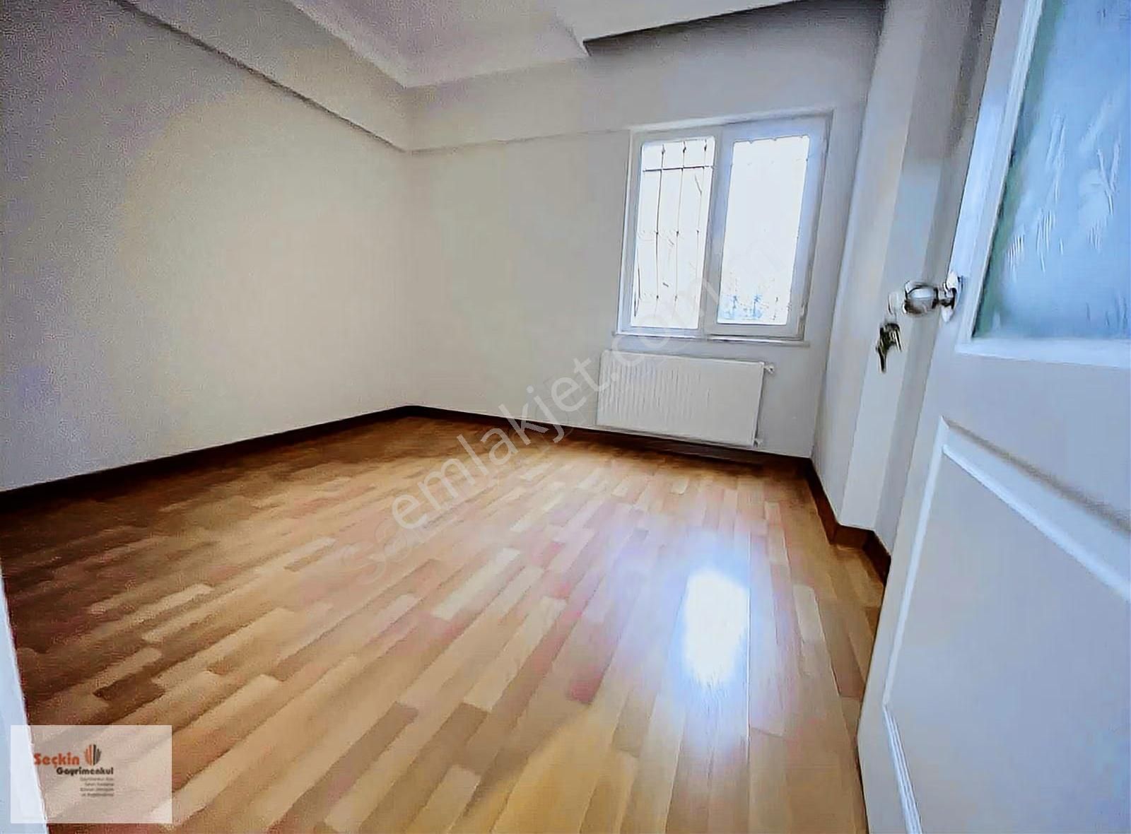 Maltepe Zümrütevlerde Site İçerisinde 3+1 120m2 1. Kat Güney - Görsel 5