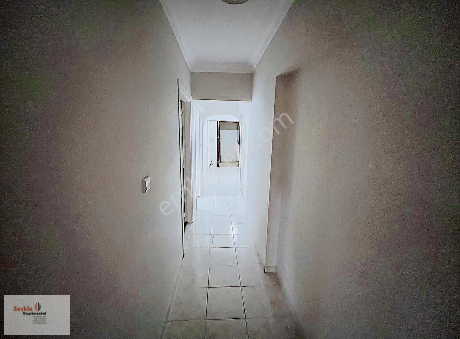 Maltepe Zümrütevlerde Site İçerisinde 3+1 120m2 1. Kat Güney - Görsel 12