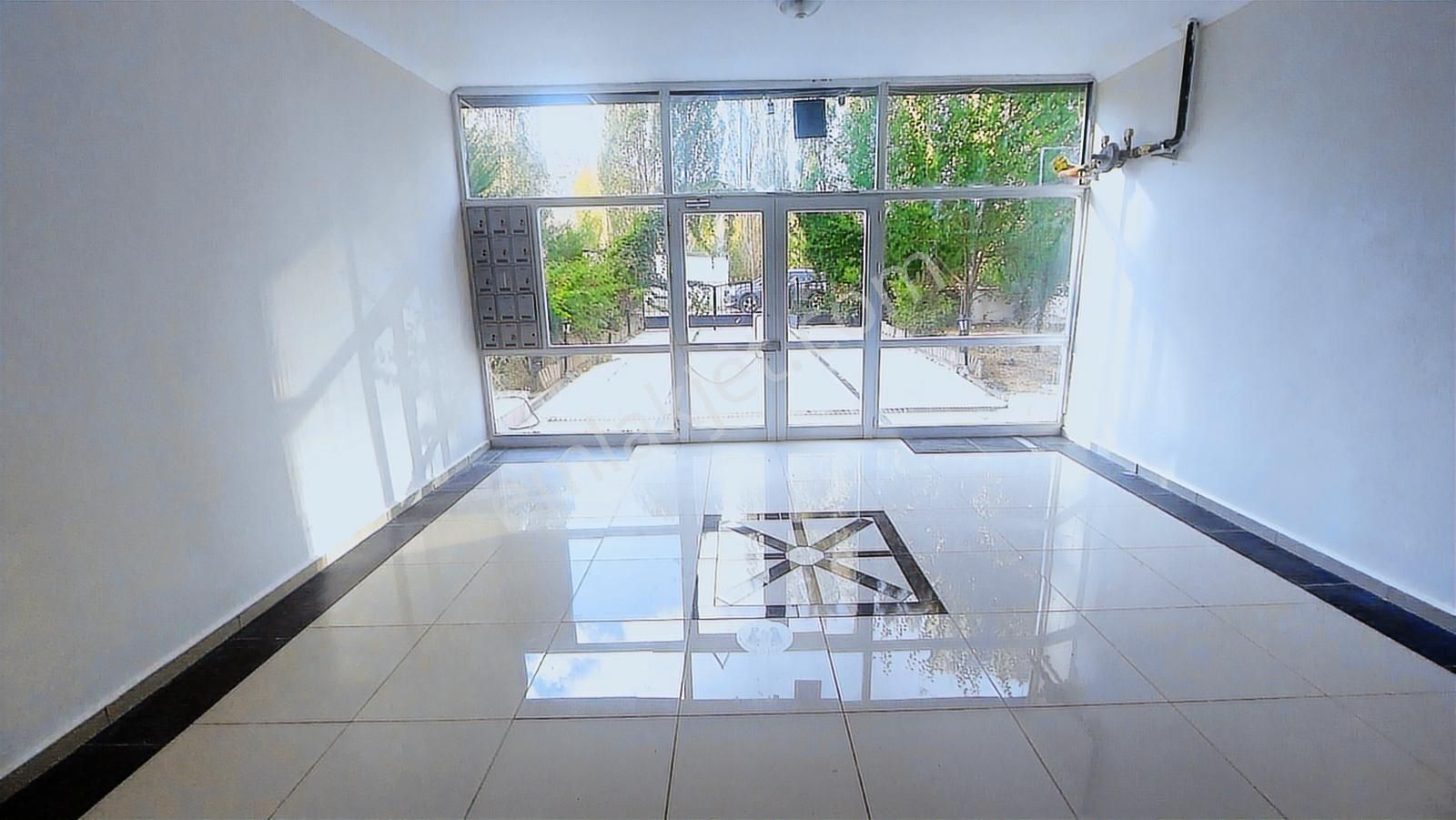 Alacaatlı Mahallesinde Fırsat Satılık 3+1 Daire - Görsel 11