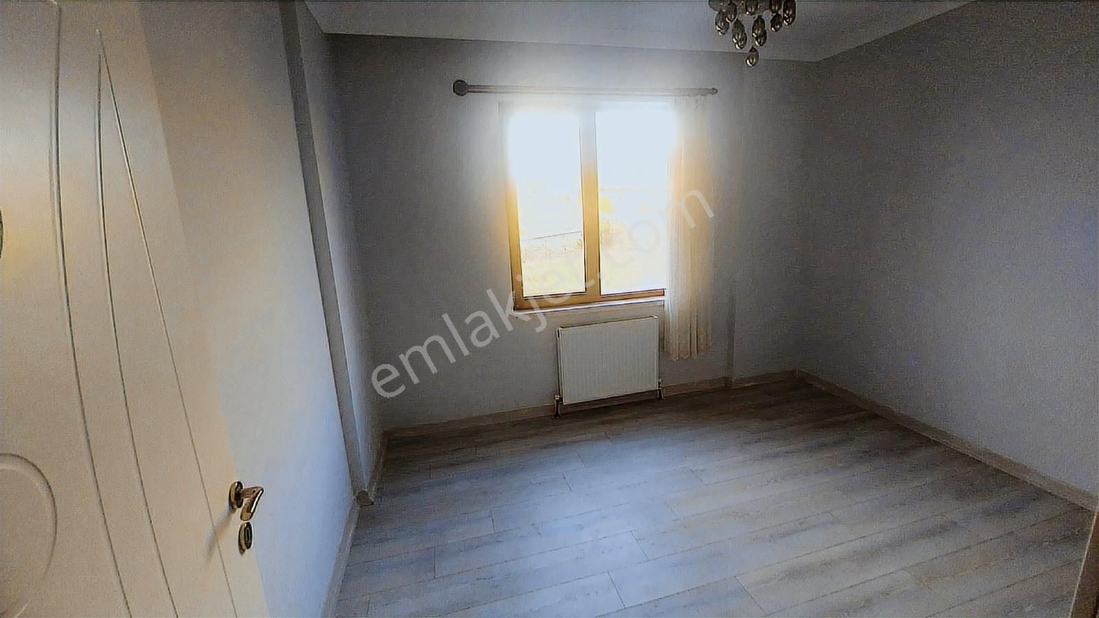 Alacaatlı Mahallesinde Fırsat Satılık 3+1 Daire - Görsel 7