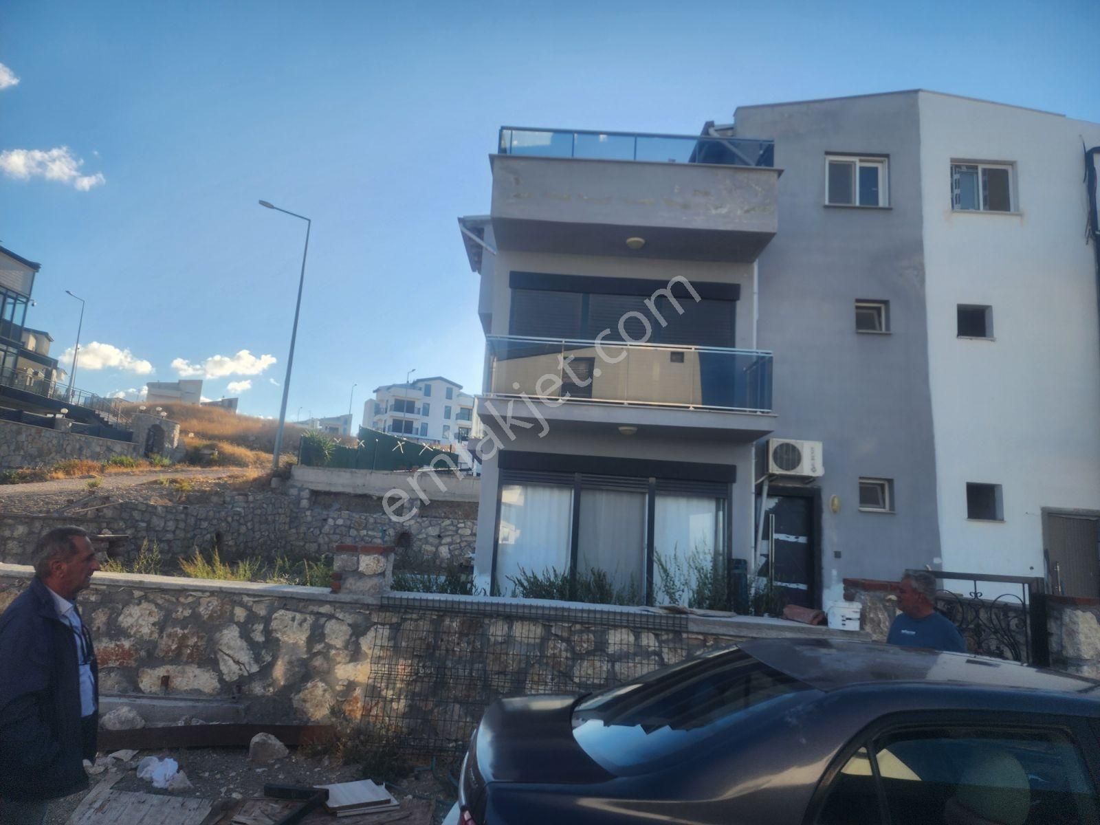 Mordoğan Emlaktan Kamukentte Eşyalı Müstakil 4+1 Kiralık Yazlık - Görsel 7