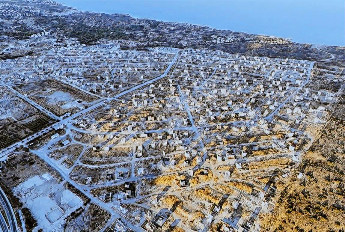 Mordoğan Emlaktan Kamukentte Satılık Köşe Arsa - Görsel 13