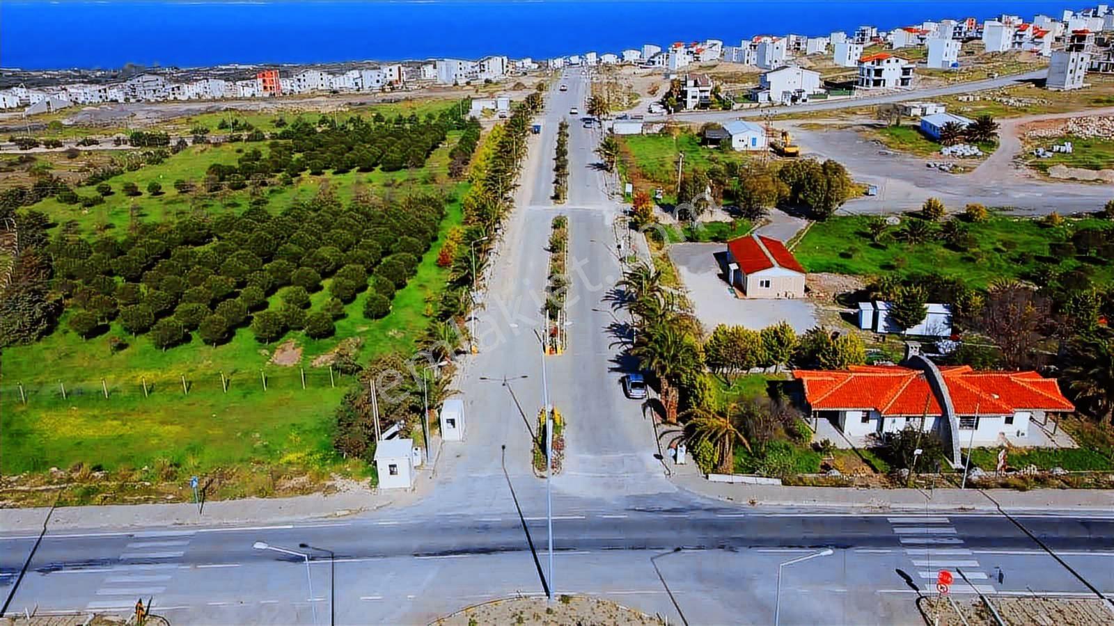 Mordoğan Emlaktan Kamukentte Satılık Köşe Arsa - Görsel 9