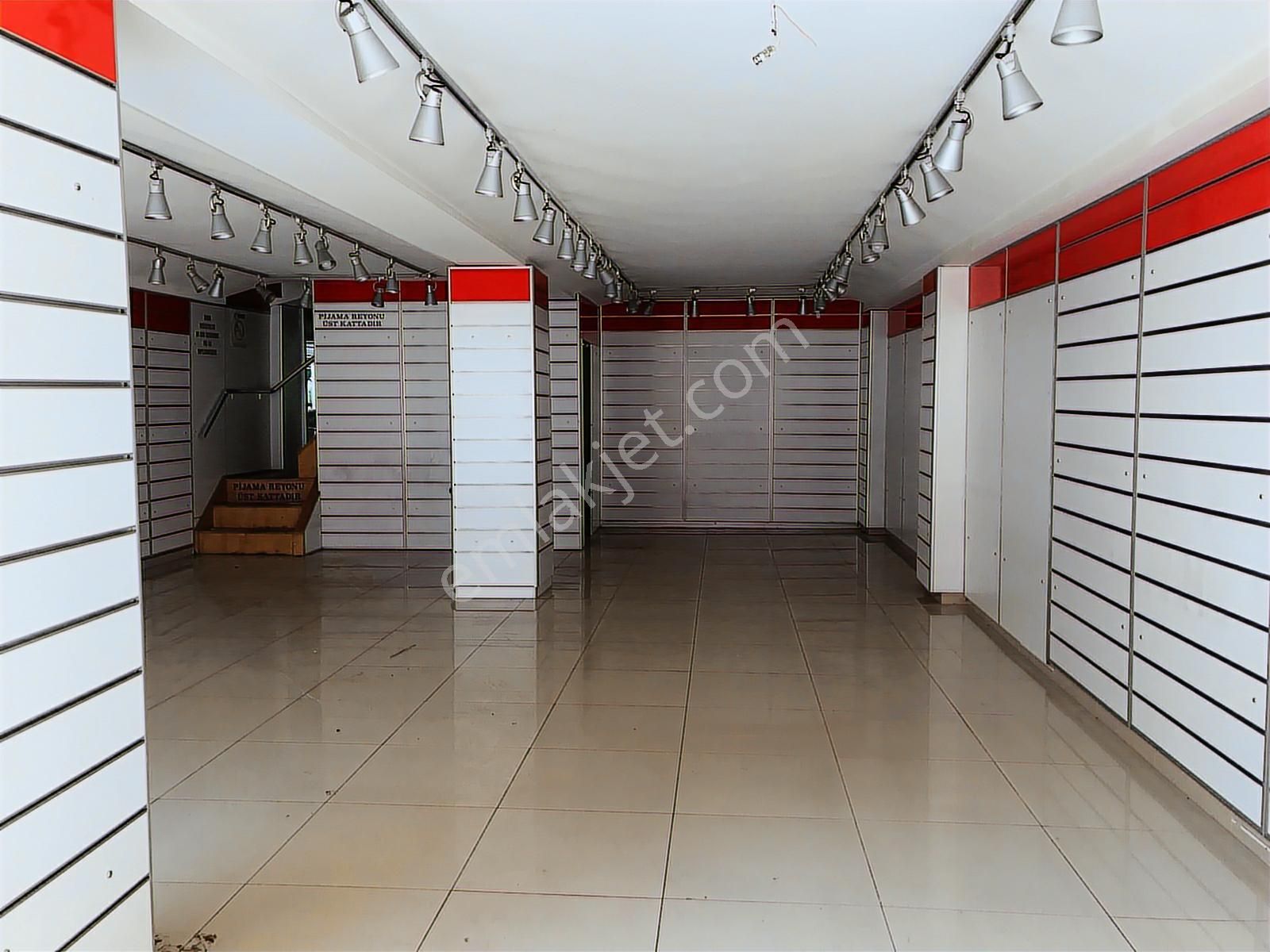 Parsel Gayrimenkul'den Mersin Çarşısı Doğu Sokağı Satılık Dükkan - Görsel 2