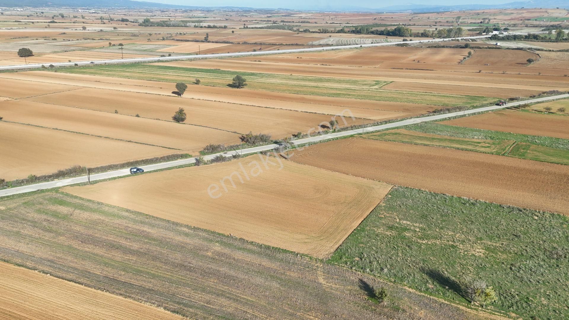Ege Emlak'tan Gelibolu Kocaçeşme Köyünde Yatırımlık Fırsat Arazi - Görsel 4