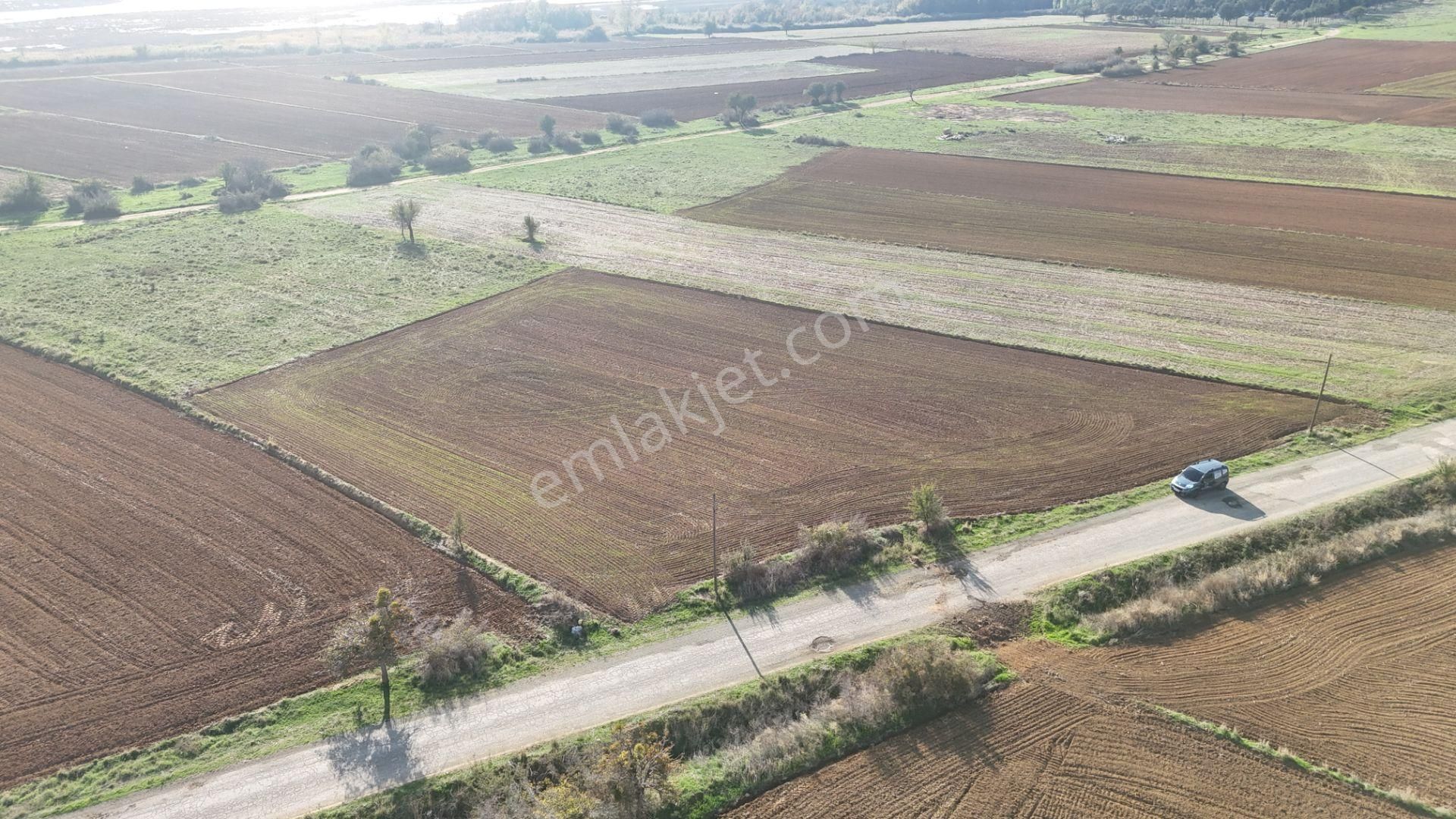 Ege Emlak'tan Gelibolu Kocaçeşme Köyünde Yatırımlık Fırsat Arazi - Görsel 5