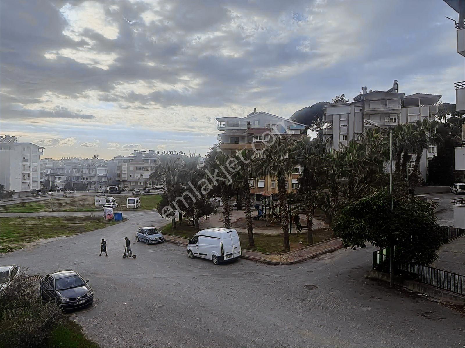 Manavgat Aydınevler'de Satılık 4+1 Arakat Daire - Görsel 8