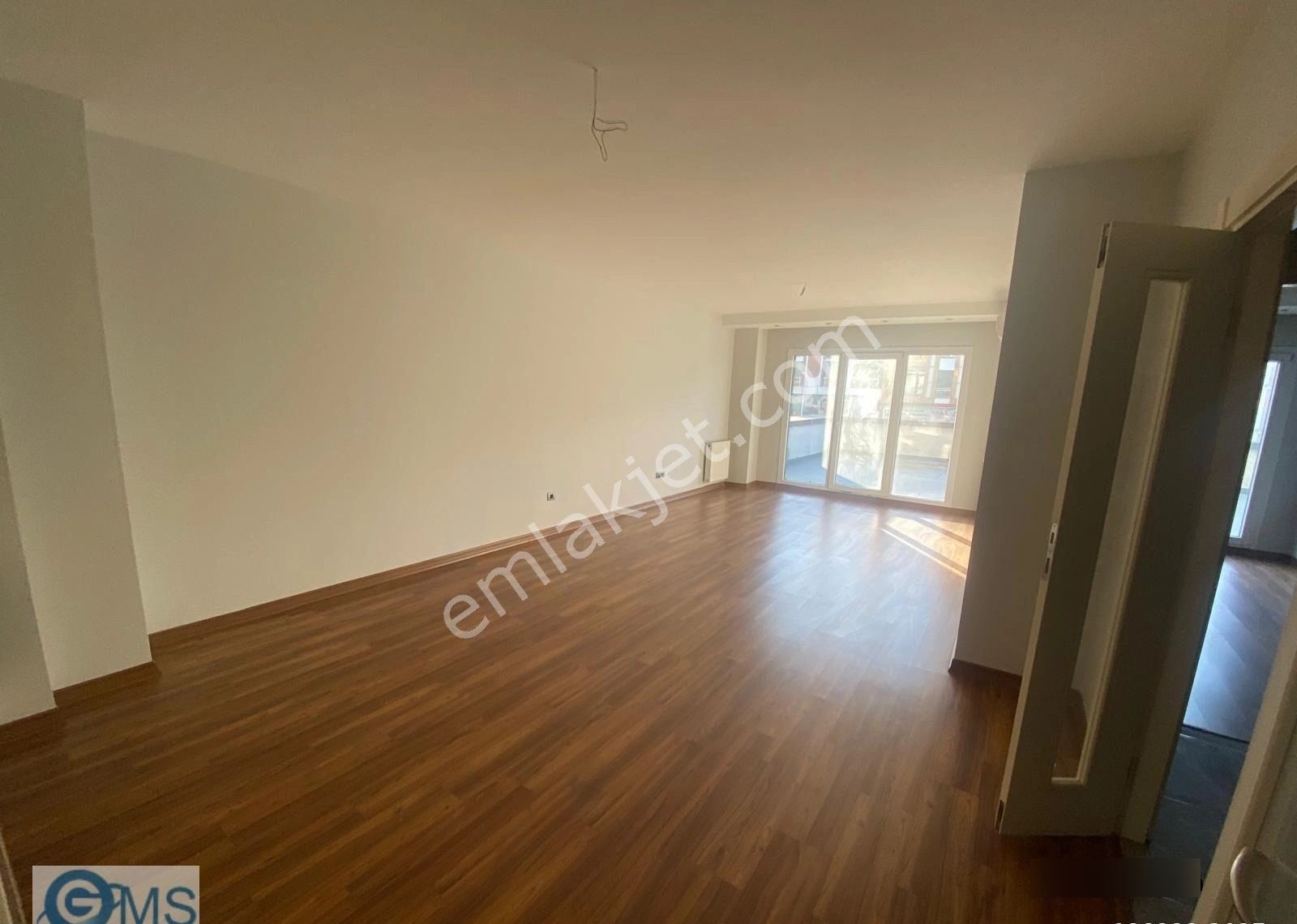 Gülpark Yaşam Evlerinde Geniş Teraslı 2+1 Satılık Daire - Görsel 3