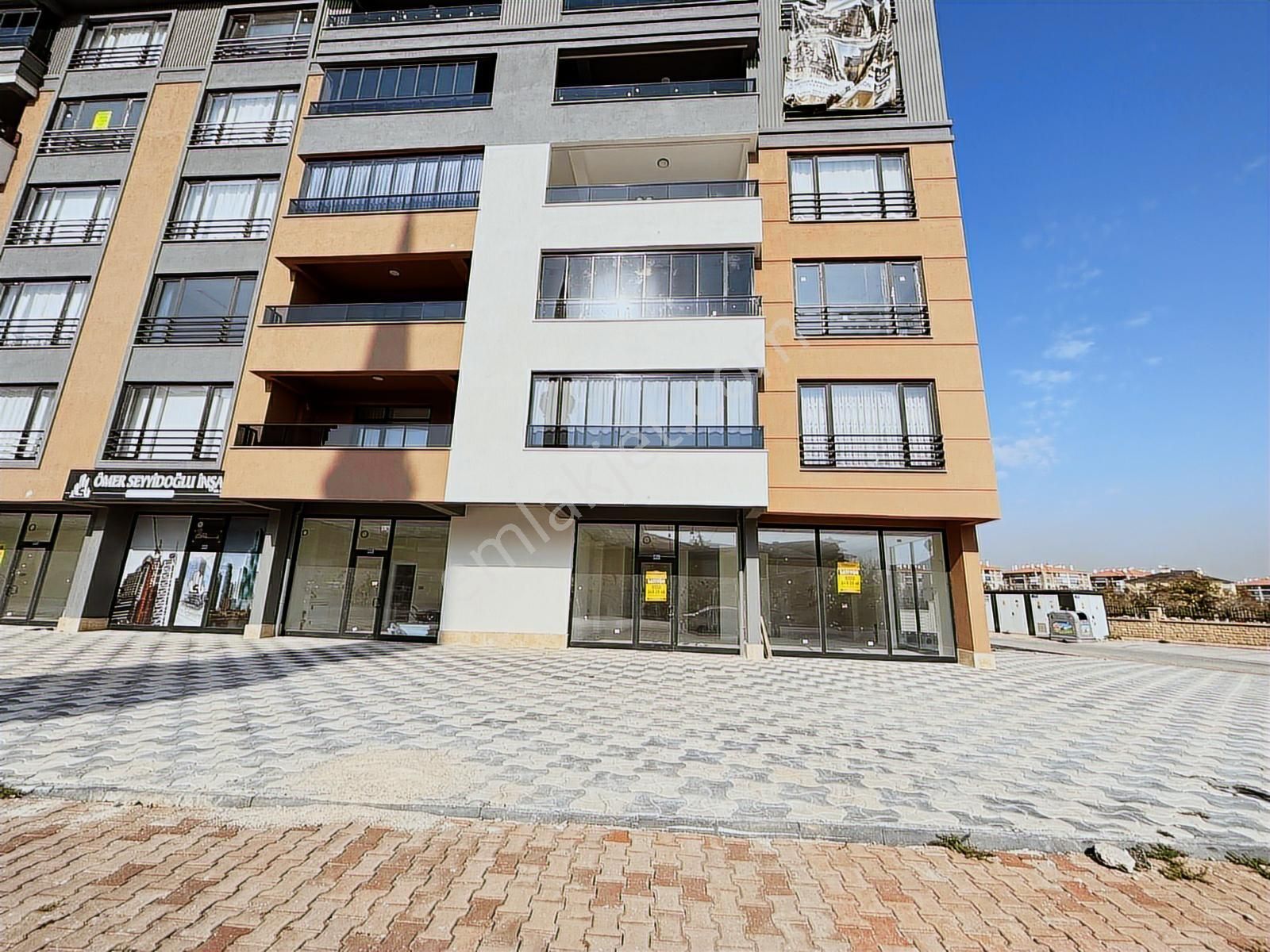 Araplar Kırbaşı Caddesi Köşe Cepheli Fırın Ruhsatlı Dükkan - Görsel 11