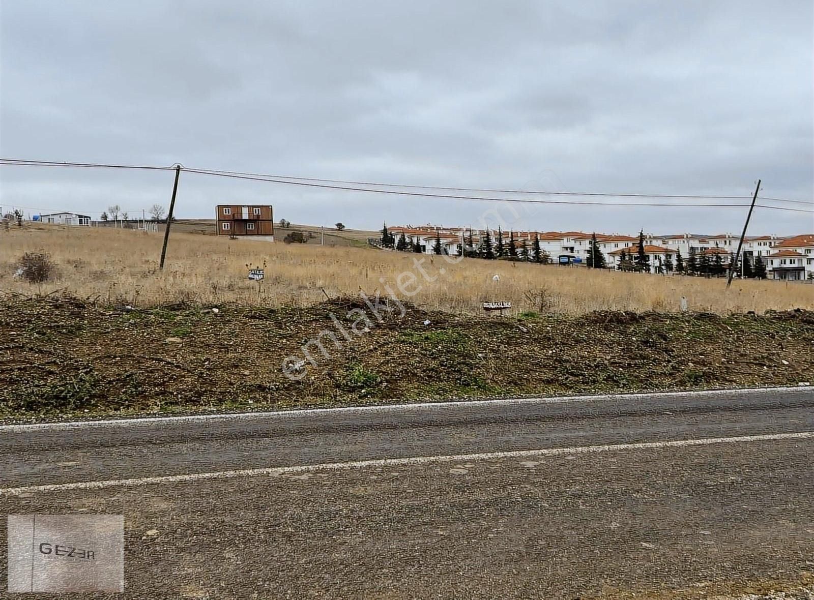 İstiklal Mahallesinde Satılık Harika Fırsat Hobi -bahçesi - Görsel 8