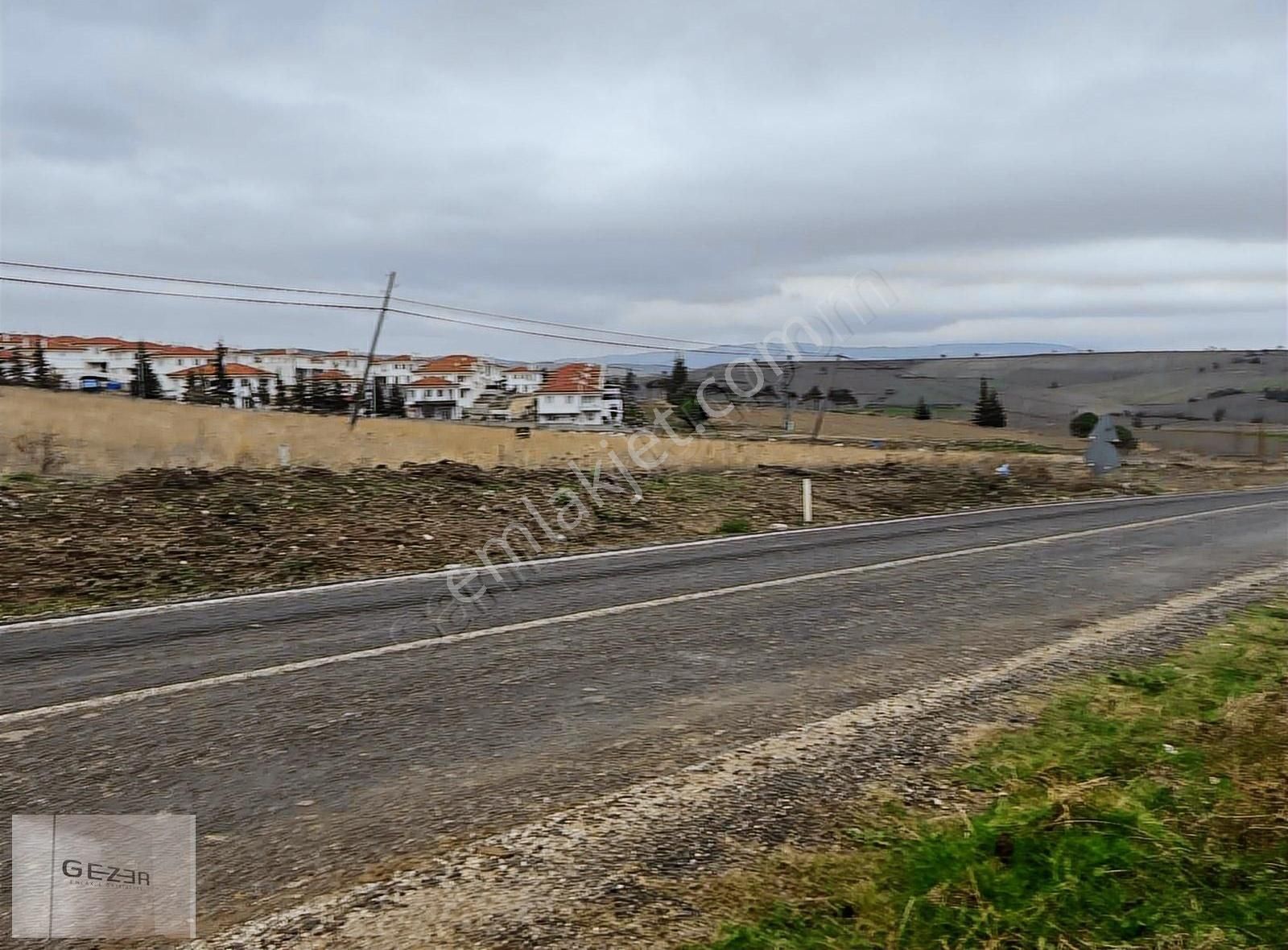 İstiklal Mahallesinde Satılık Harika Fırsat Hobi -bahçesi - Görsel 21